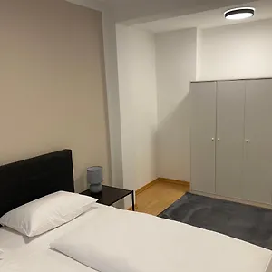 Apartment Ostertor, Schoenes 2-zimmer-appartment, Naehe Klinikum, Balkon, Citynah Gelegen, BRE